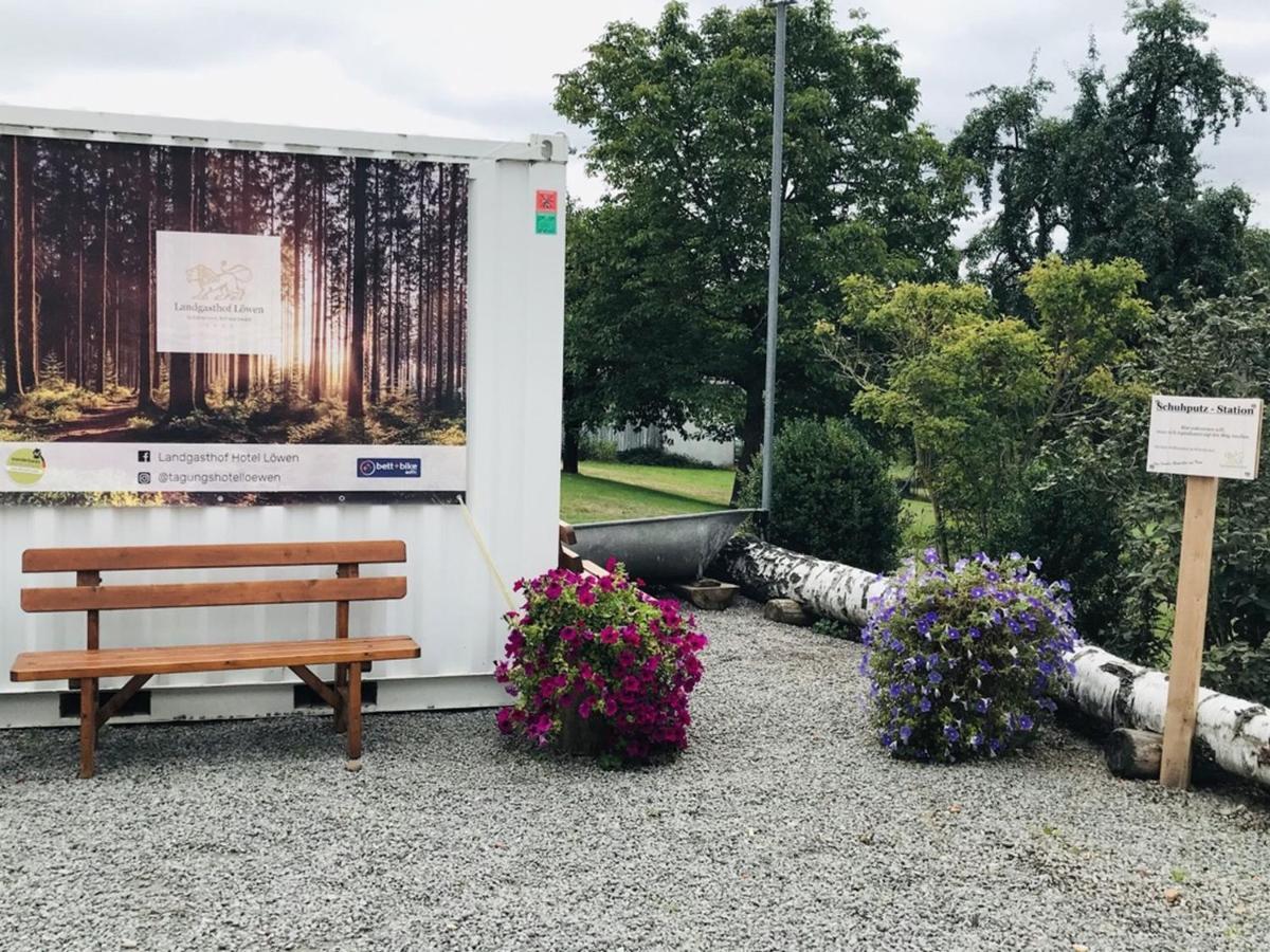 Landgasthof Hotel Lowen Wildberg  Buitenkant foto